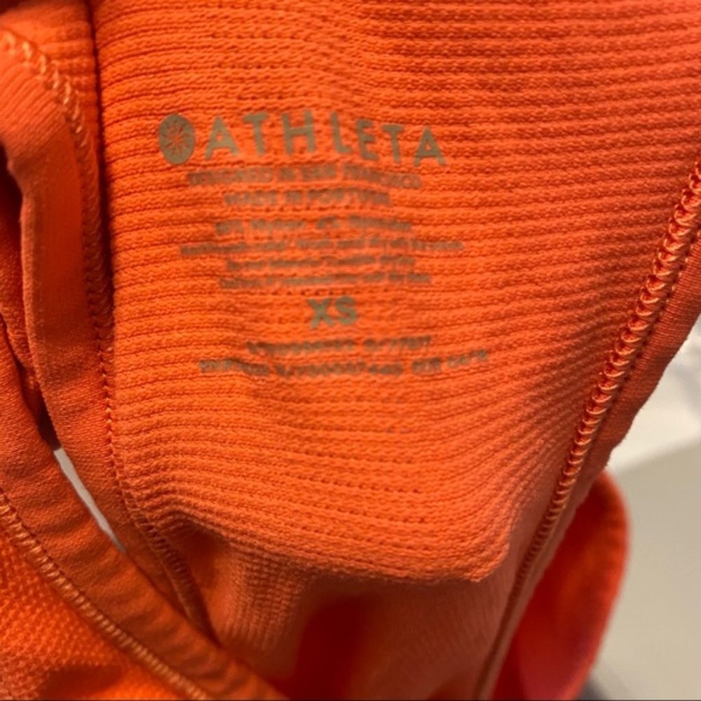 Athleta Speedlight Racerback fitted Tank Size XS - Picture 8 of 12